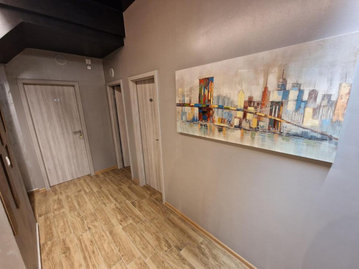 Apartmani New York Nova Gradiska Esterno foto